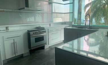Casa en Fraccionamiento en La Herradura Cuernavaca - CRB-1288-Fr