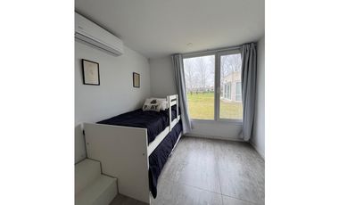 Hermosa casa en venta 5 dormitorios y pileta en Estancia Las Lilas