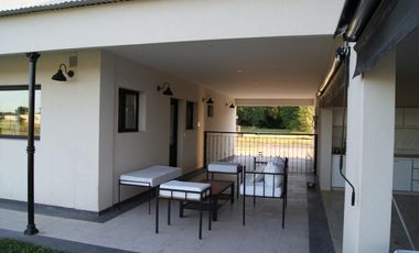VENTA CASA EN CLUB DE CAMPO LA ELINA COMARCAS, LUJAN BS AS