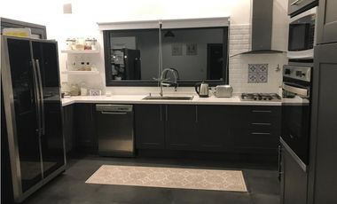 VENTA CASA EN CLUB DE CAMPO LA ELINA COMARCAS, LUJAN BS AS