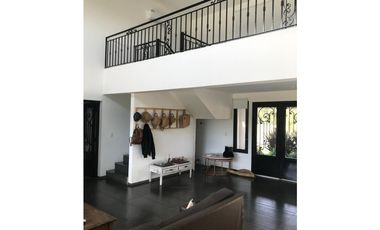 VENTA CASA EN CLUB DE CAMPO LA ELINA COMARCAS, LUJAN BS AS