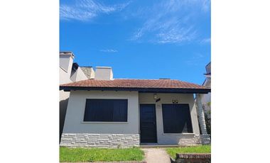 CASA EN VENTA MAR DE OSTENDE