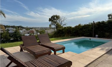 Venta Casa Premium 2000m² Zona Norte