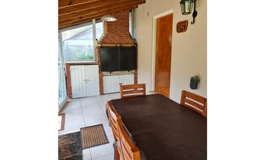 DOS CASAS EN UN LOTE MULTIFAMILIAR