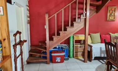 DOS CASAS EN UN LOTE MULTIFAMILIAR