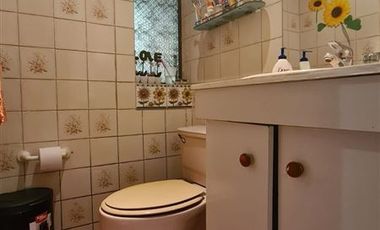 Casa en Venta en calle Venezuela entre Rojas Magallanes y Enrique Olivares