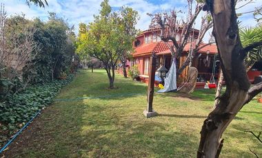 Casa en Venta en calle Venezuela entre Rojas Magallanes y Enrique Olivares