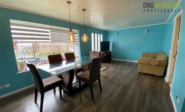 Casa en Arriendo en Amplia casa en Valle Volcanes 4D-2B