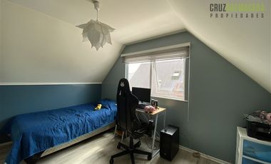 Casa en Arriendo en Amplia casa en Valle Volcanes 4D-2B