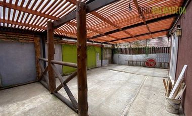 Casa en Arriendo en Amplia casa en Valle Volcanes 4D-2B