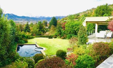 Casa en arriendo en LO BARNECHEA