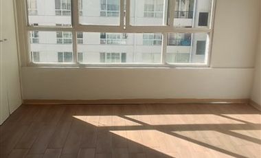 Departamento en Venta en Santa Petronila 32