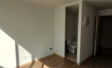 Departamento en Venta en Santa Petronila 32