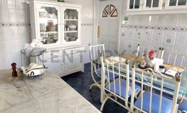 vg Vendo casa 4 dormitorios  sector San Gabriel Valle de los Chillos