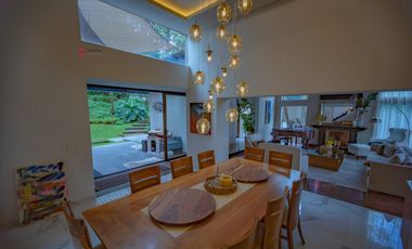 Casa de Lujo en Renta Amueblada en Colinas de San Javier (San Wenceslao)