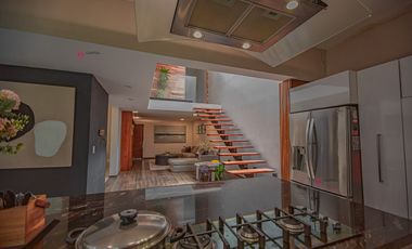 Casa de Lujo en Renta Amueblada en Colinas de San Javier (San Wenceslao)