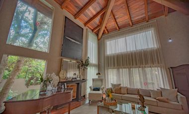 Casa de Lujo en Renta Amueblada en Colinas de San Javier (San Wenceslao)