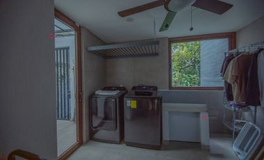 Casa de Lujo en Renta Amueblada en Colinas de San Javier (San Wenceslao)