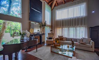 Casa de Lujo en Renta Amueblada en Colinas de San Javier (San Wenceslao)