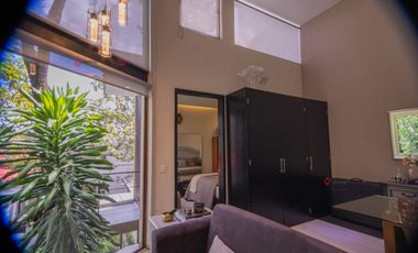 Casa de Lujo en Renta Amueblada en Colinas de San Javier (San Wenceslao)