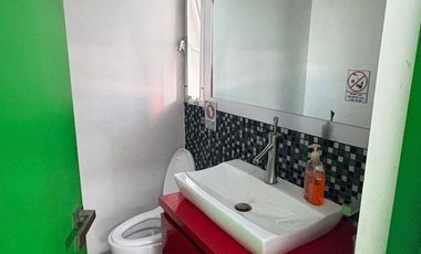 LOCAL COMERCIAL EN RENTA. 2