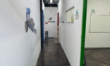 LOCAL COMERCIAL EN RENTA. 2