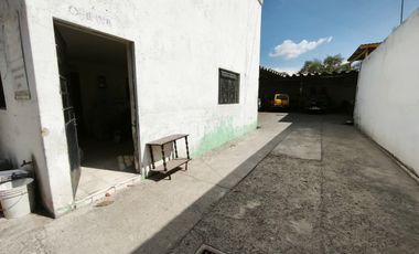 TERRENO, TALLER,  LOCALES, DEPAS Y CASA EN VENTA EN UNA MISMA PROPIEDAD!