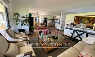 Moderna casa en exclusivo sector de Linares