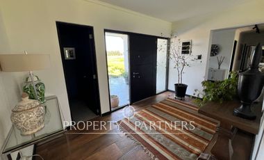 Moderna casa en exclusivo sector de Linares