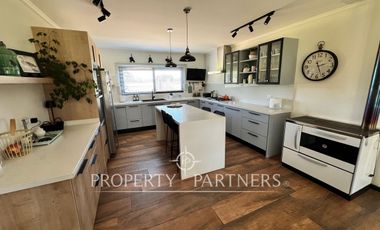 Moderna casa en exclusivo sector de Linares