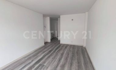 SE ARRIENDA APARTAMENTO EN CEDRO GOLF