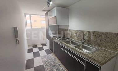 SE ARRIENDA APARTAMENTO EN CEDRO GOLF