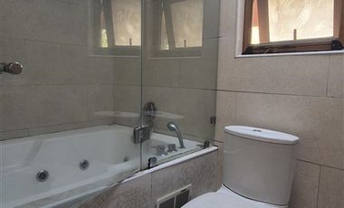 Casa en Arriendo en La Reserva