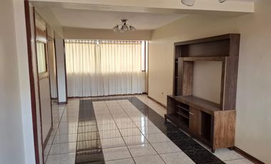 AMPLIO DUPLEX A LA VENTA EN CUSCO