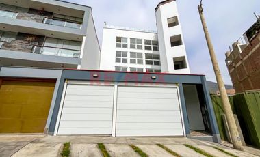 Se Alquila Moderno Flat de Extremo – Amplio, Iluminado y con Excelente Distribución