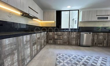 ARRIENDO de CASA CAMPESTRE en ENVIGADO