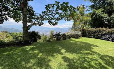 ARRIENDO de CASA CAMPESTRE en ENVIGADO