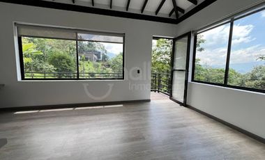 ARRIENDO de CASA CAMPESTRE en ENVIGADO