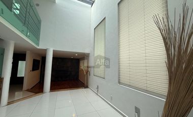 Casa en venta en Fracc.Monte Llano  Col. La Providencia Metepec, Estado de México.