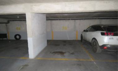 A UNA CUADRA DE AVENIDA MACUL