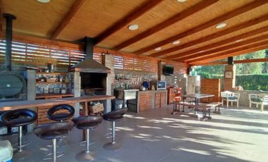 OPORTUNIDAD DE PARCELA EN CONDOMINIO Y CON DERECHOS DE AGUA