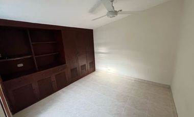 CASA EN VENTA EN EL CENTRO/CHINCHINA