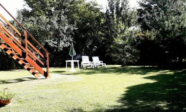 Casa en alquiler temporario - 2 Dormitorios 2 Baños - Miramar