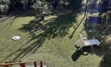 Casa en alquiler temporario - 2 Dormitorios 2 Baños - Miramar