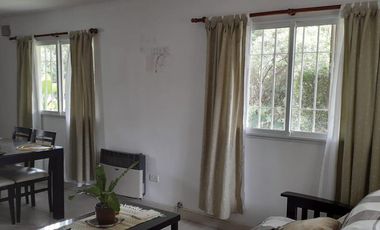 Casa en alquiler temporario - 2 Dormitorios 2 Baños - Miramar