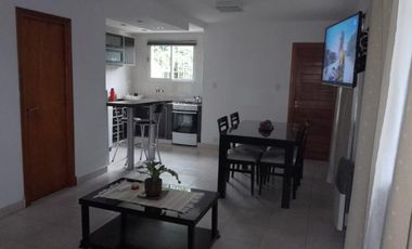 Casa en alquiler temporario - 2 Dormitorios 2 Baños - Miramar