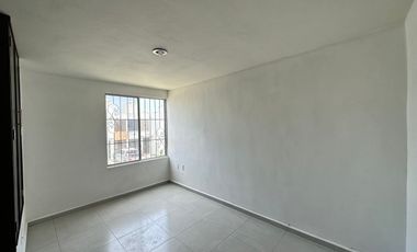 CASA EN RENTA HACIENDA STA CRUZ 275 TLAJOMULCO JALISCO