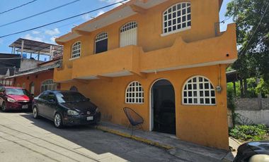 Casa en ZIhuatanejo col residencial