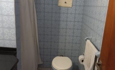 Departamento 5 ambientes con dependencia