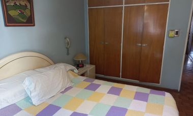 Departamento 5 ambientes con dependencia